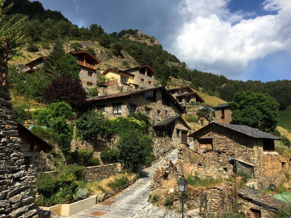 People andorra stone