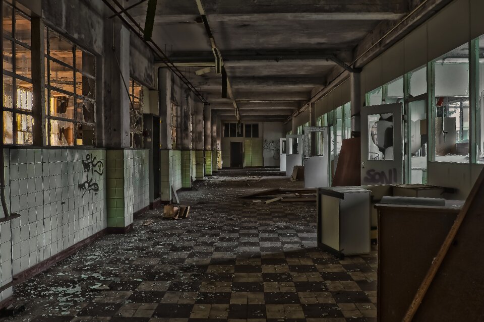 Pforphoto lapsed abandoned