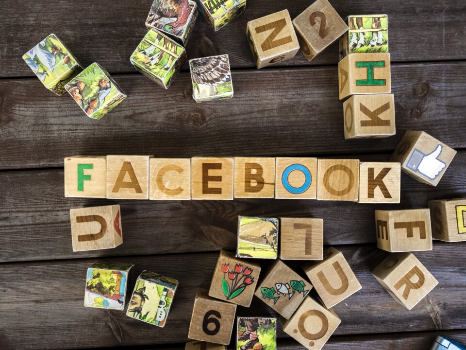 Internet social media
