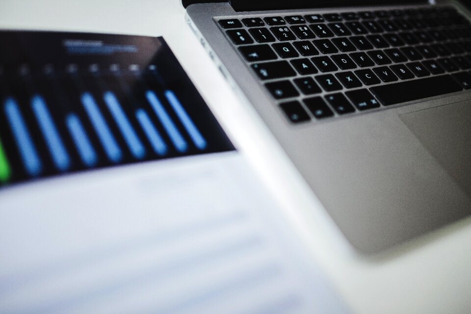 Technology charts graphs