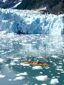 Kayak alaska ice
