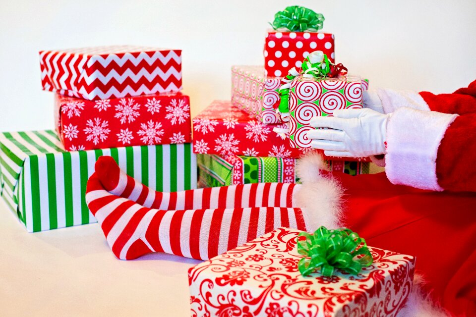 Christmas wrapping gifts wrapping