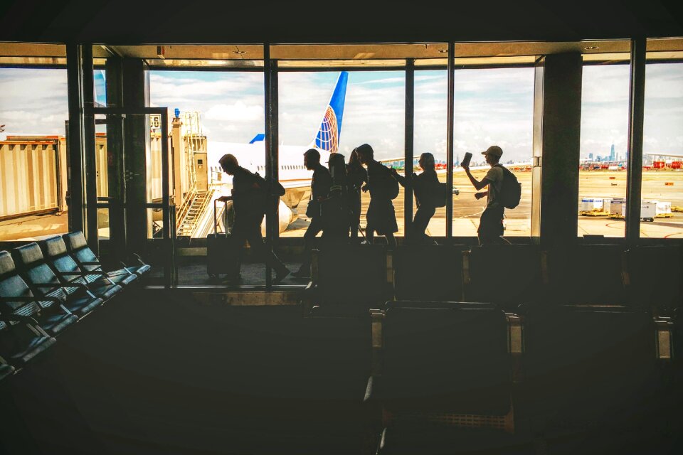 Airport airplanes travel