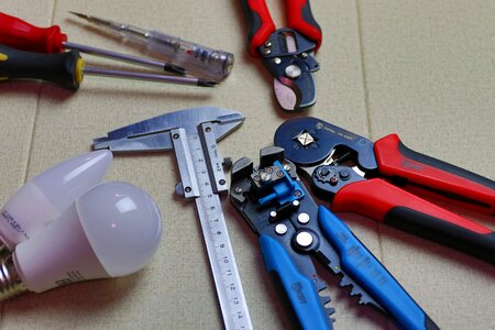 Tool tools manual