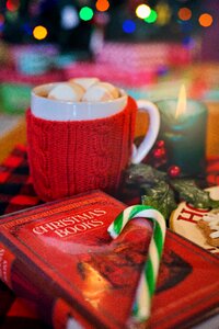 Hot chocolate candle reading
