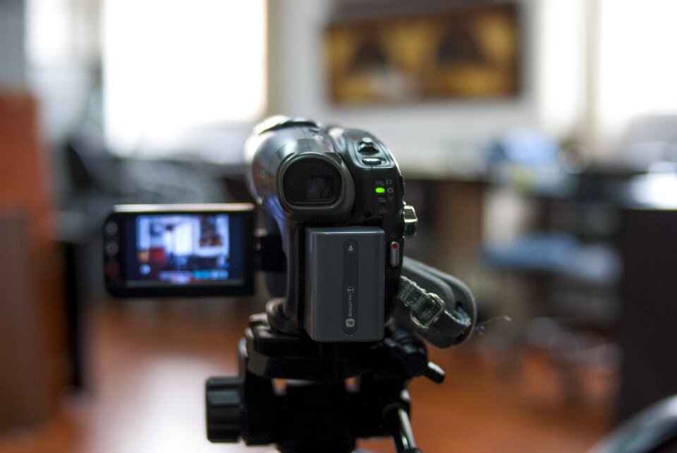 Zoom technology lcd viewfinder