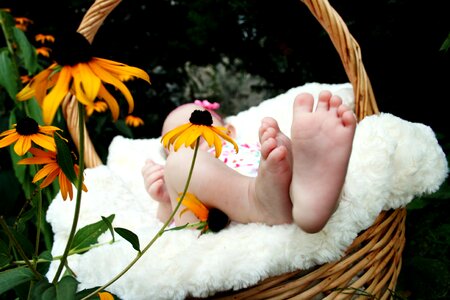 Feet basket flowers