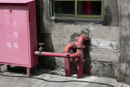 Fire hydrant private message double-barreled