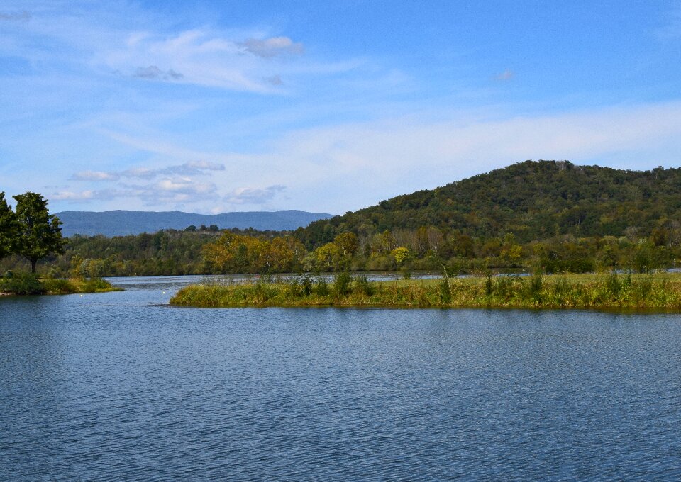 Smoky mountains landscape water