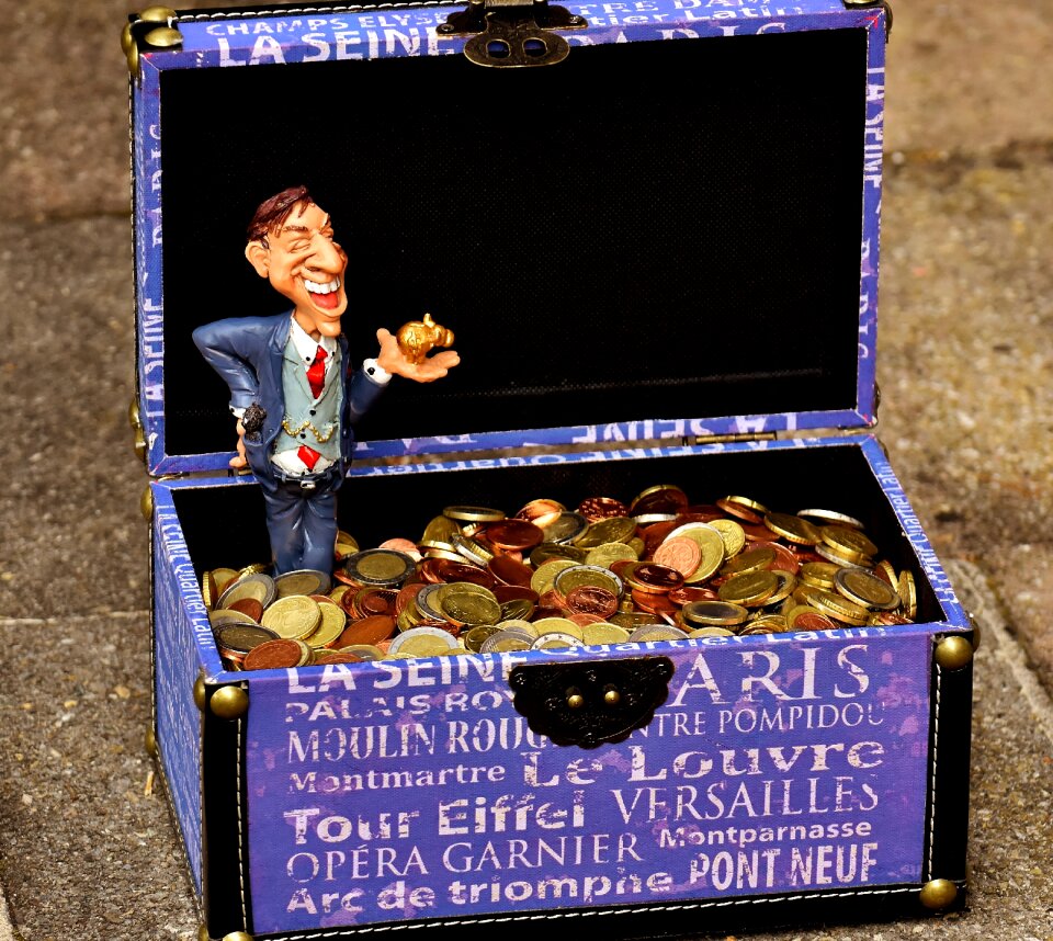 Stock broker business finance