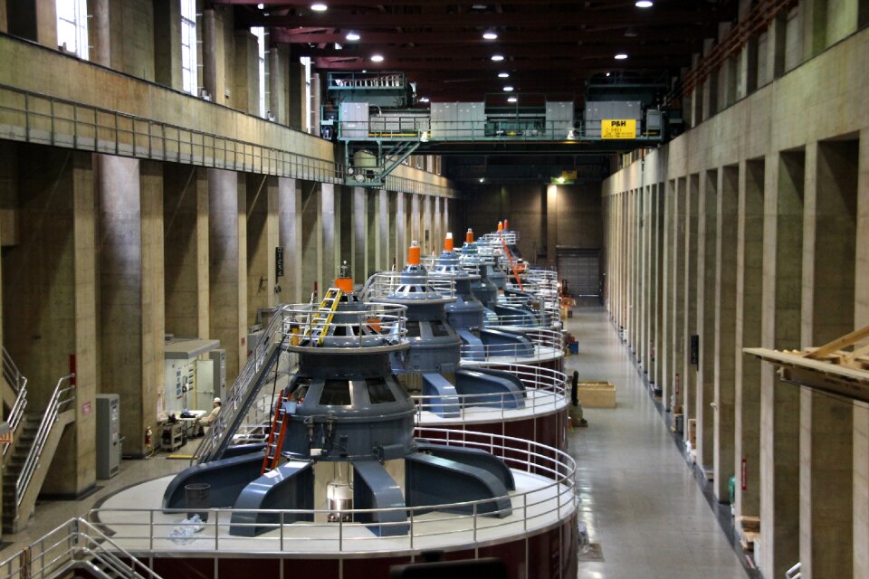 Power plant hoover dam generator