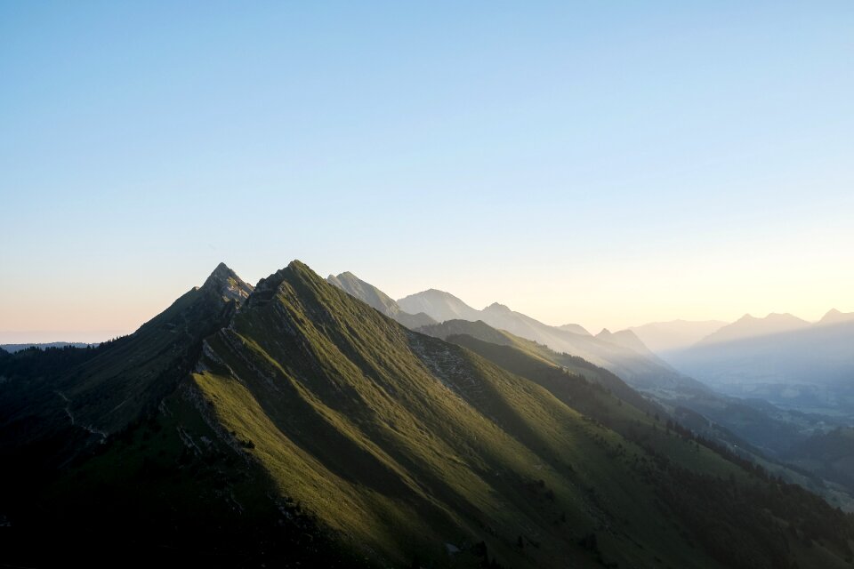 Peaks lush vegetation