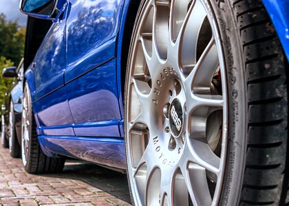 Spokes motorsport auto