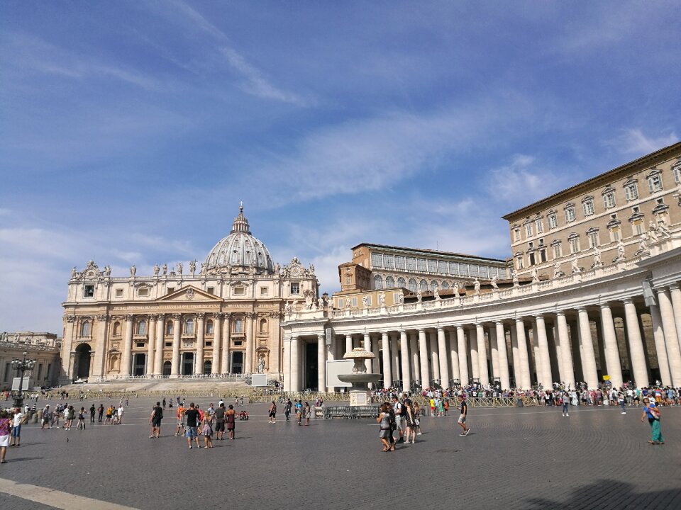 Sky square the vatican