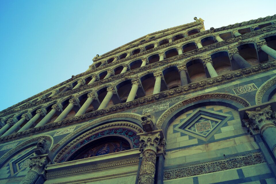 Tuscany places of interest building