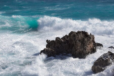 Surf ocean rock photo