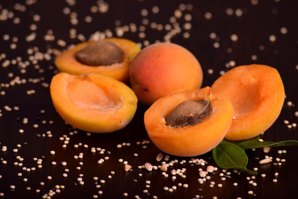 Desktop refreshment apricot