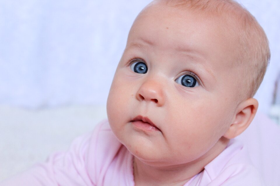 Baby innocence girl