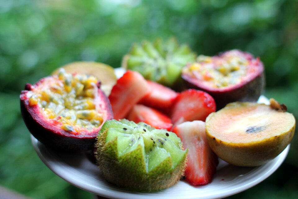 Strawberries tropical diet