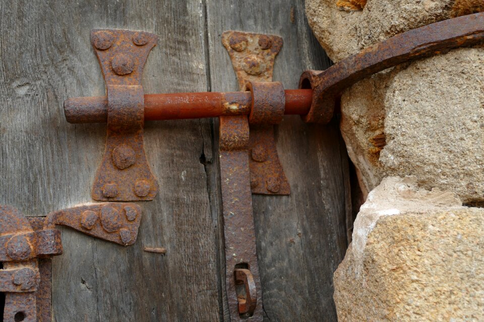 Metal rust old