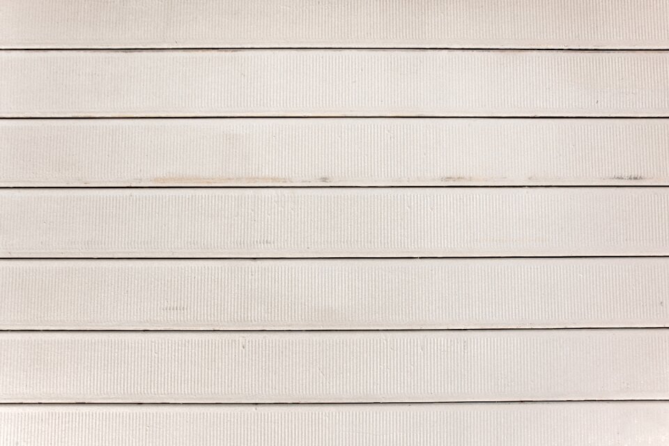 Pattern wall light