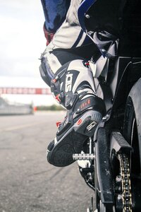 Circle rider motorbikes
