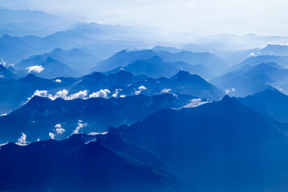 Peaks fog clouds