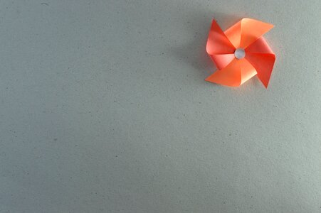 Grinder background wind