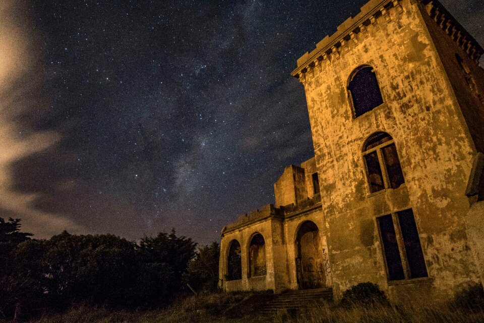 Dark night sky