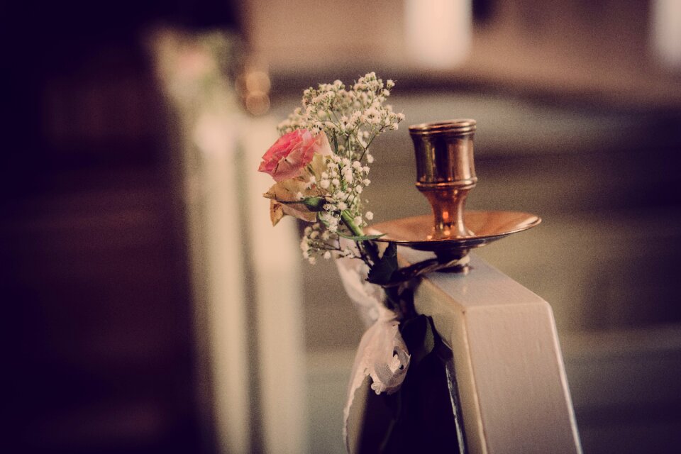 Bloom wedding candle holder