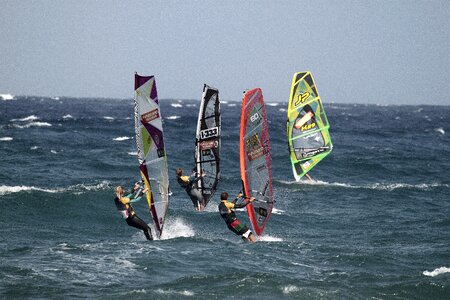 Wave windsurfing the médano