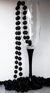 White black black pearl