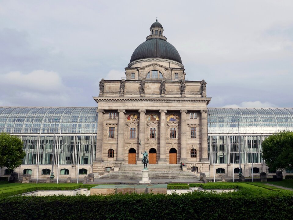 Bavarian state chancellery munich places of interest