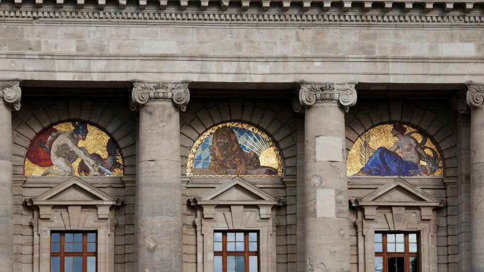 Bavarian state chancellery munich places of interest