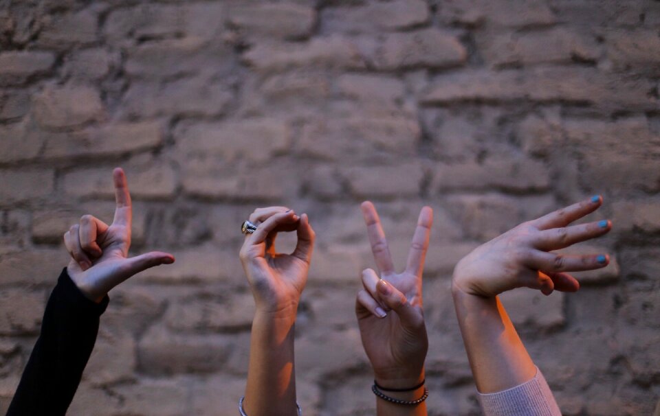 Hands signs fingers