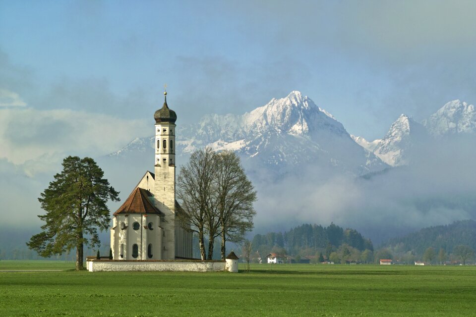 Schwangau spring mountains