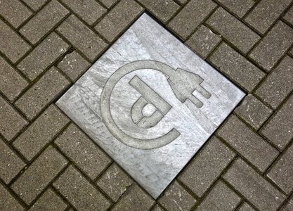 Sidewalk stone symbol