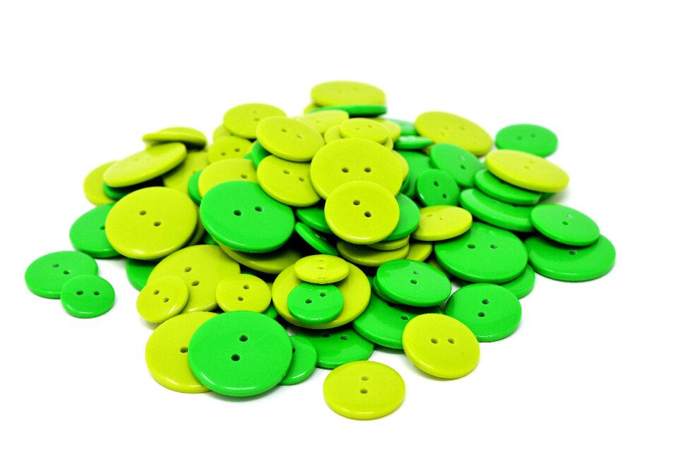 Handarbeiten button close up