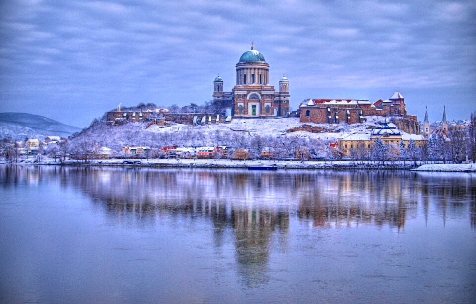 Basilica the danube reflection