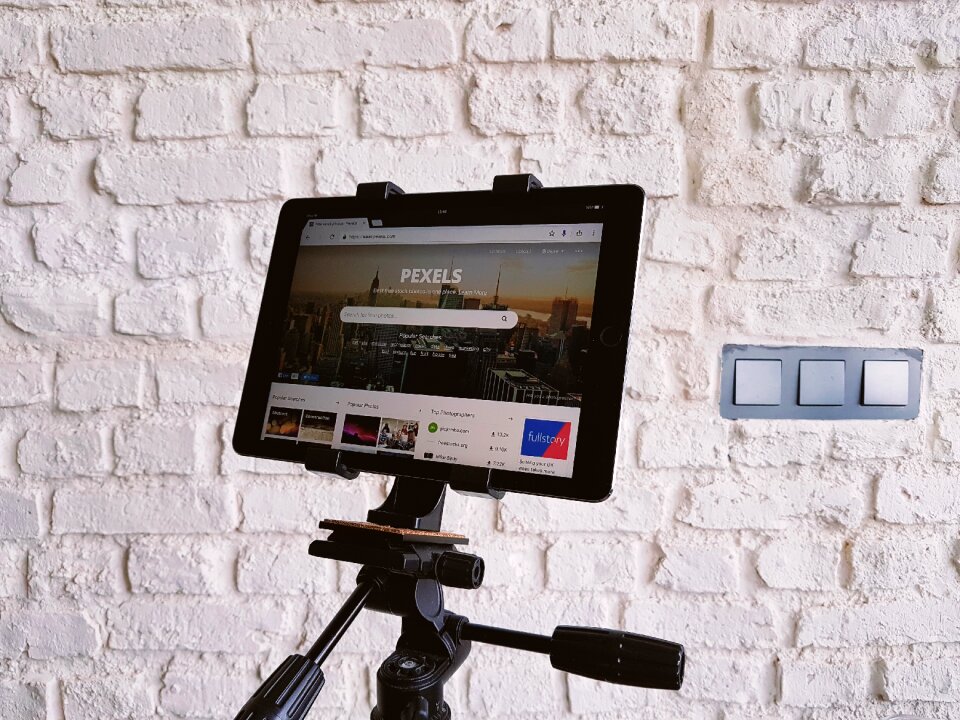 Pexels website design