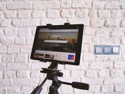 Pexels website design