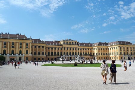 Castle schönbrunn palace city trip photo