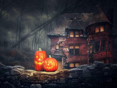 Halloween pumpkin ghosts