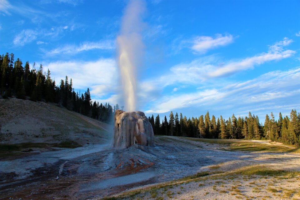 Landscape geyser yellowstone