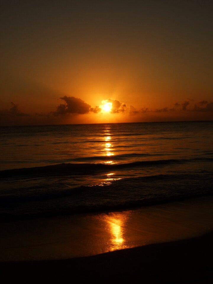 Sunrise beach vacations