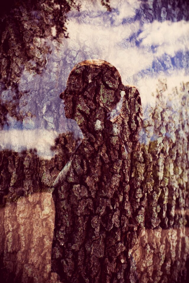 Tree art female