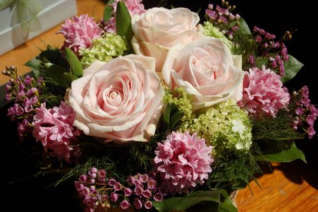 Bouquet de fleurs floral available