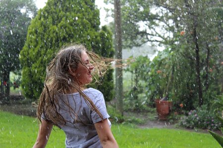 Plants drizzle nature