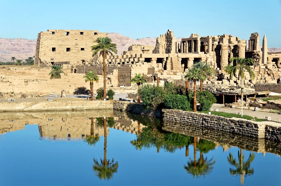 Architecture travel waters