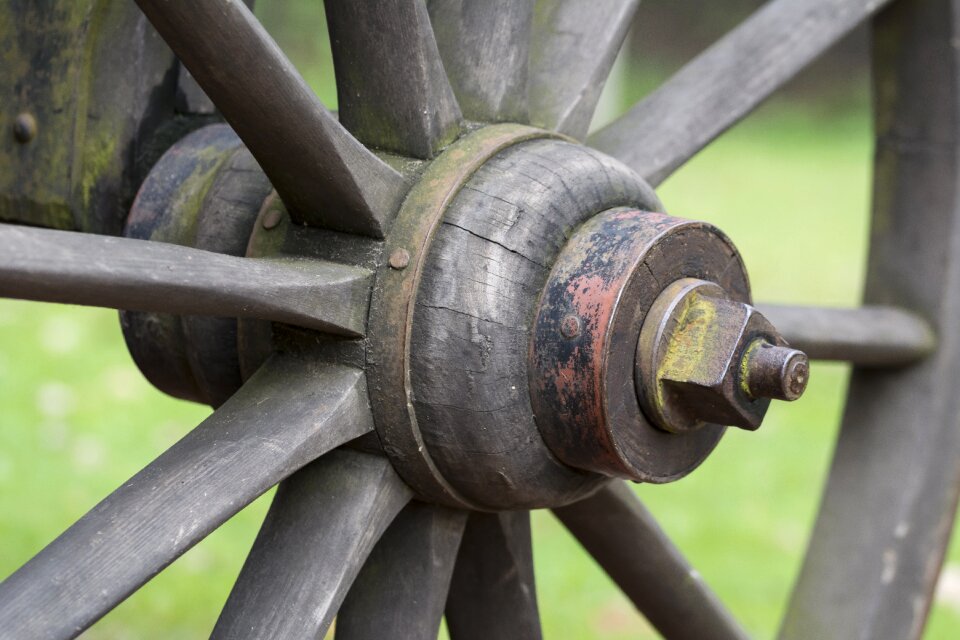 Wheel joint antique